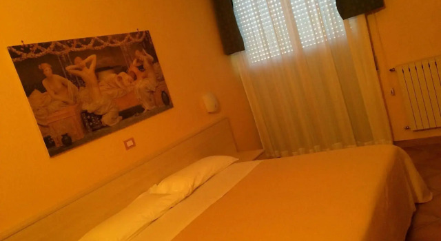 Hotel Di Rocco, Забронировать Отель Лорето-Апрутино Абруццо
