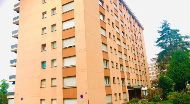 Студия Central Studio with Lake View | 102