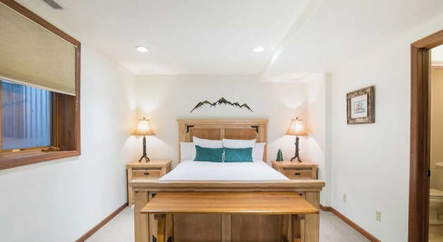 Pacific Street Townhome 514b by Avantstay Cute Townhouse in the Heart of Telluride!