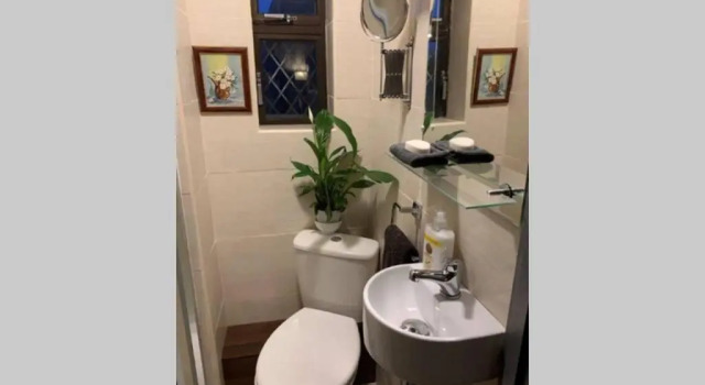 Upstairs Studio - Private kitchenette and Small en-suite, Забронировать Отель Отели Дублина с парковкой, рядом с Частная больница Матер, Парковка