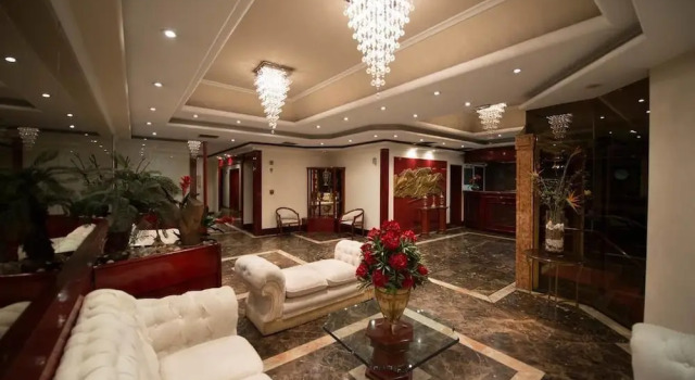 Maxim Plaza Hotel, Забронировать Отель Жуис-ди-Фора Минас-Жерайс, рядом с Муниципальный рынок Жуис-ди-Фора
