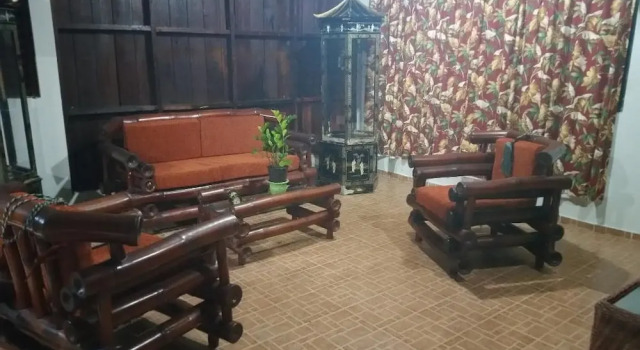 Los Olivos, Забронировать Вилла Отели Педро-Бранд с парковкой, Парковка