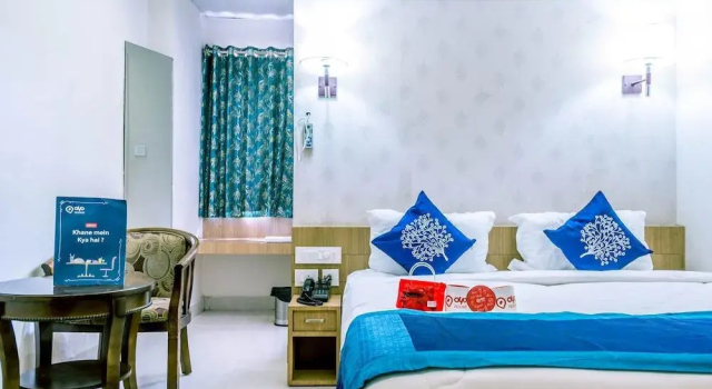 Oyo Rooms Opposite Cmr Central, Rezerwuj Hotel Hotele w Andhra Pradesh z parkingiem, Parking