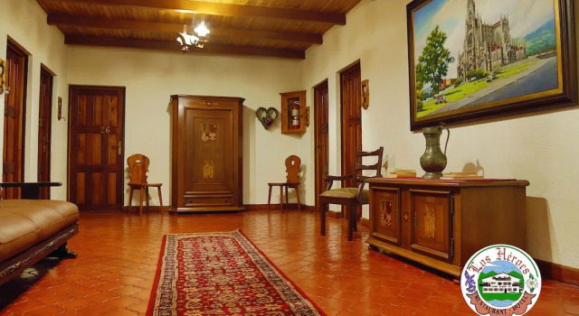 Los Héroes, Reserva ahora Hotel Arenal Guanacaste