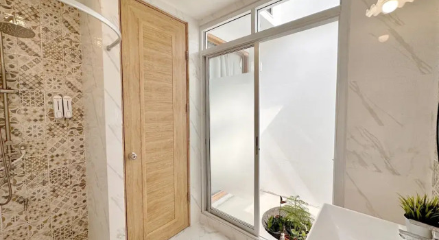 Двухместный номер Deluxe с видом на сад SherVa101 Home and Hostel
