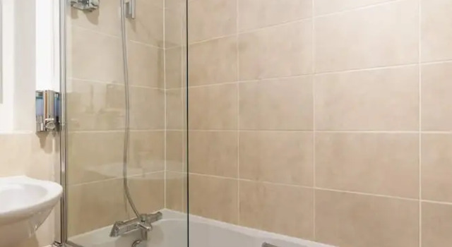 Апартаменты Executive Executive City Apartment -Near Greengate