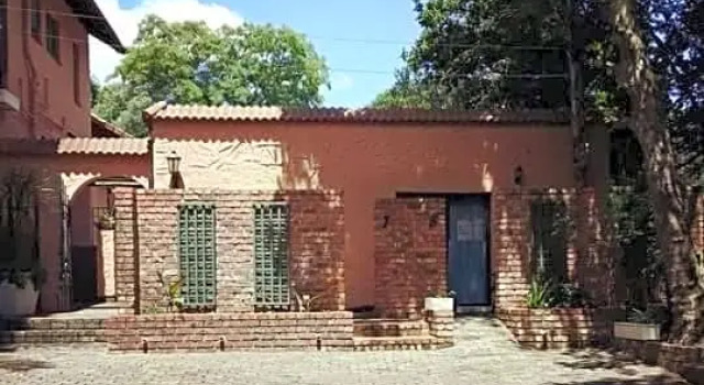 Ferndale Lodge, Забронировать Отель Недорогие отели Рандбург, недорого