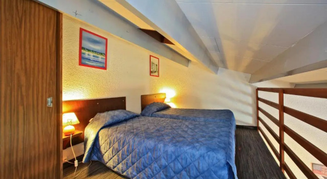 Четырёхместный номер Standard Logis Hôtel de la Plage