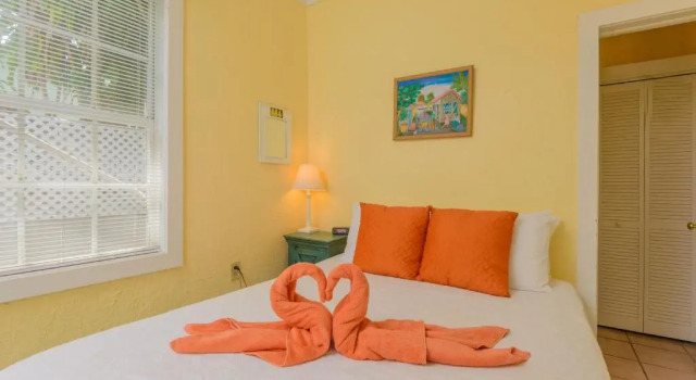 Двухместный номер Standard с видом на бассейн Key West Villas