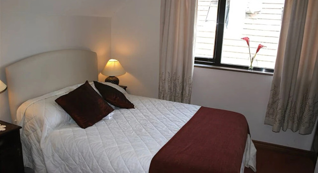 Woodview Lodge Bed & Breakfast, Book Hotel Castlebar Mayo