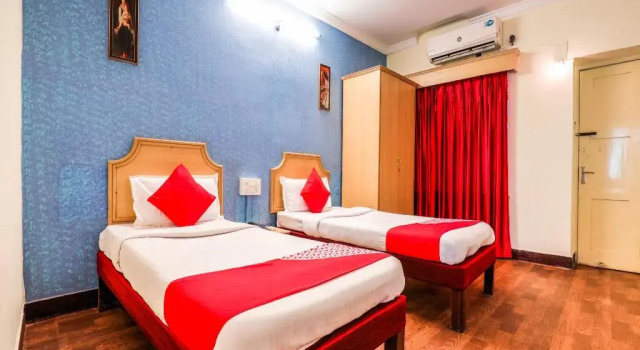 Royal Suite by OYO Rooms