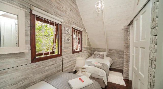 Viewpoint - Cabin 2, Prenota Hotel Haenertsburg 