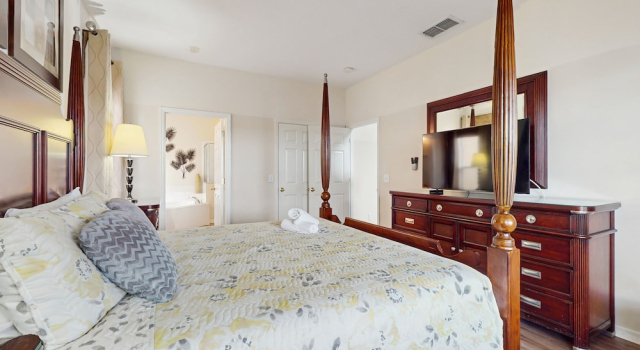 Spacious 6BR Resort Home With Private Pool, Game Room & Near Disney Parks