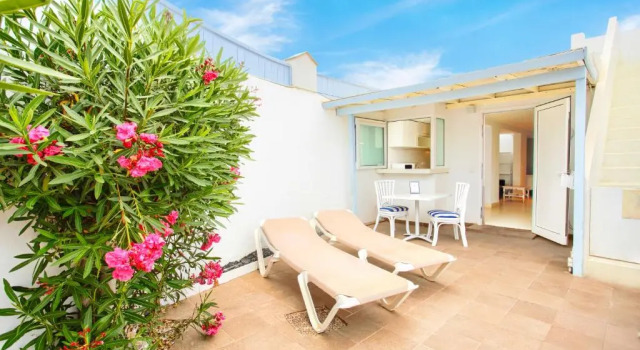 Апартаменты Deluxe Neptuno Bungalows