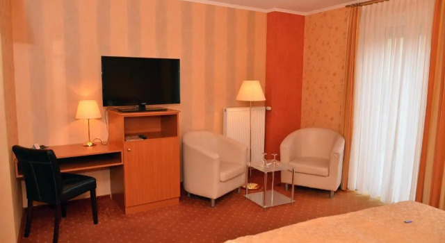 Двухместный номер Deluxe с балконом Gasthaus Zur Rebe