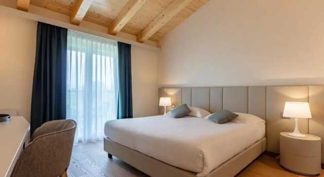 Двухместный номер Comfort Leonardo Hotel Lago di Garda - Wellness and Spa