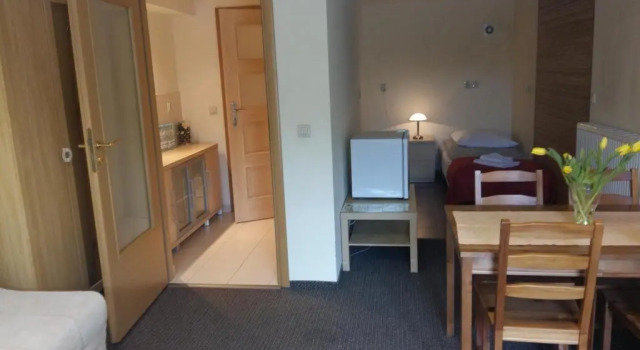 Economy Zimmer Villa Stratus