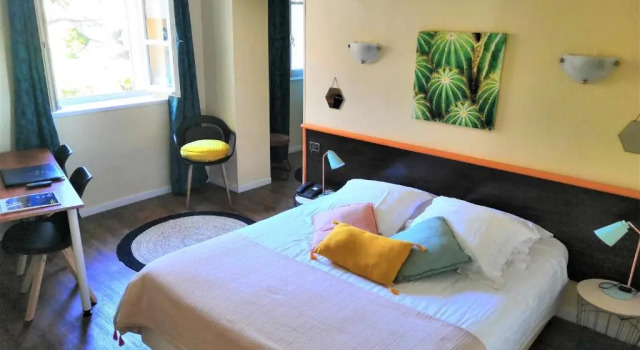 Номер Superior с видом на сад Hôtel Le Victoria