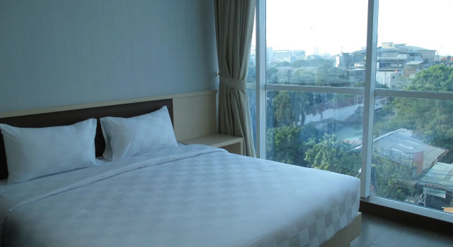 Hotel 88 Fatmawati Jakarta by WH, Забронировать Отель Кебайоран Бару Джакарта, рядом с Хаджи Нави