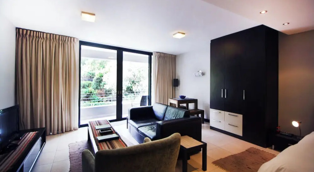 Cosy Studio in Camps Bay
