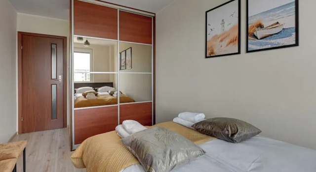 RentPlanet - Apartament Przymorze, Varaa Huoneisto Przymorze 