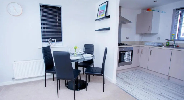Апартаменты Mills Apartment - Two bedroom en-suite apartment