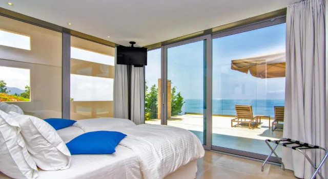 Luxury Glass Villas, Rezerwuj Hotel Hotele w Thesprotia Regional Unit z basenem, Basen