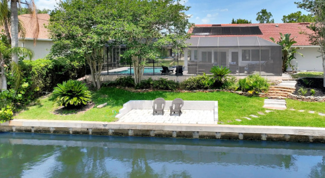Manor on the Canal, Забронировать Отель Палм-Кост штат Флорида, рядом с Trinity Presbyterian Church, Palm Coast