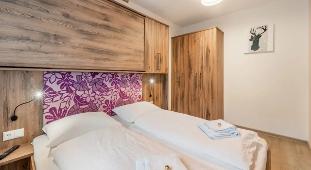 Апартаменты Large Apartment in Sankt Georgen With Balcony