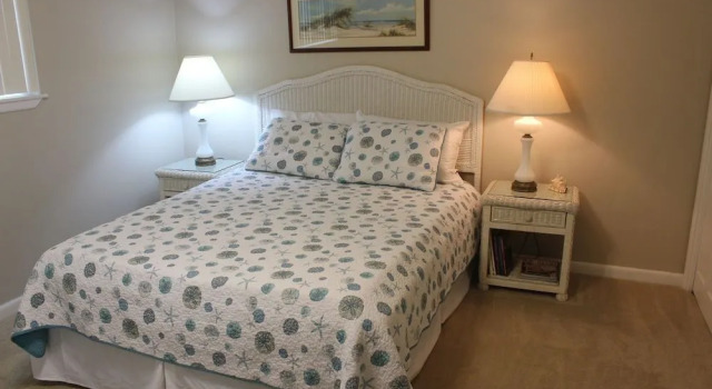 Chateau La Mer 8A Destin, Забронировать Апартаменты/квартира Отели Дестин с парковкой, рядом с Гольф-клуб Golf Garden of Destin, Парковка