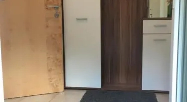 Ferienwohnung Holzknecht, Rezerwuj Hotel Hotele w Tyrol z parkingiem, Parking