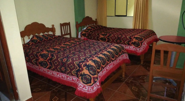 Artesonraju Hostel Huaraz