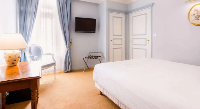 Двухместный номер Standard Mercure Moulins Centre Hôtel de Paris