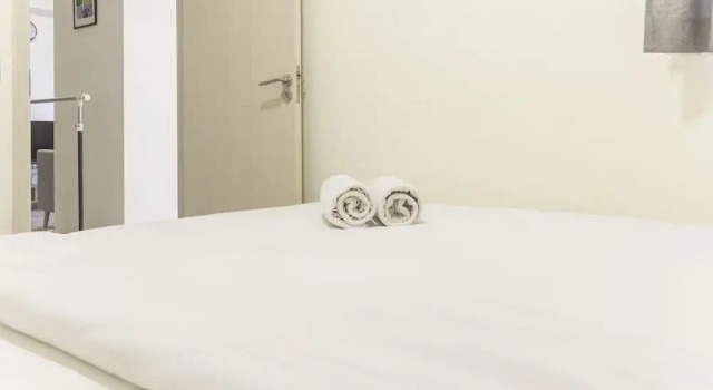 Номер Standard Homey and Cozy Stay 2BR at Meikarta Apartment