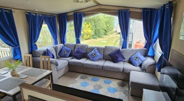 Broadland Sands - Holiday Accommodation 15327, Prenota Hotel Lowestoft The Broads