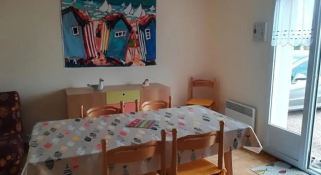 Maison Grues, 3 pièces, 4 personnes - FR-1-476-111, Rezerwuj Hotel Grues Kraj Loary