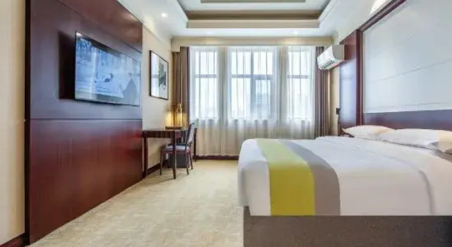 Люкс Superior Anshan Victory Hotel (Anshan Railway Station Er'yi'jiu Park Branch)