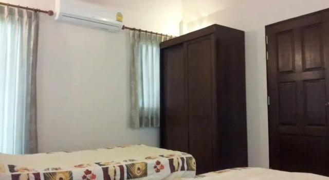 Двухместный коттедж Superior с балконом The W Villa