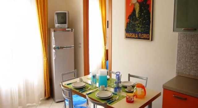 Sea-front Peaceful Apartment With Terrace in Bibione, Prenota Appartamento Hotel a Veneto con parcheggio, Parcheggio