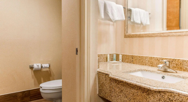 Номер Standard La Quinta Inn & Suites by Wyndham Miamisburg Dayton South