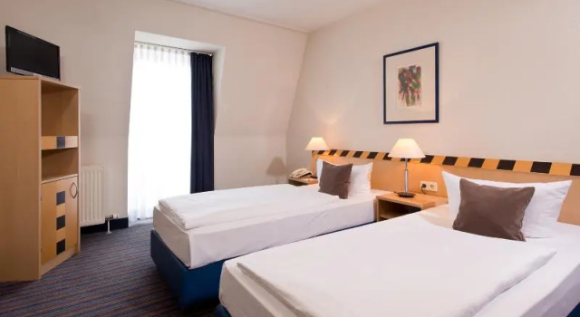 Двухместный номер Standard ACHAT Hotel Dresden Elbufer