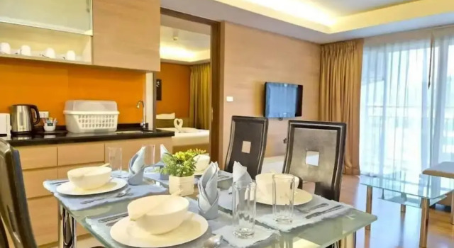 Люкс с 2 комнатами с балконом Olive Hotel & Residence Bangkok Sukhumvit 101 near True Digital Park