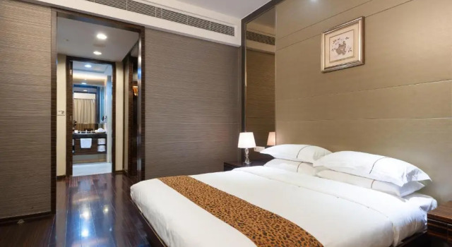 Люкс Executive Yicheng Pazhou Poly World Trade Centre Apartment