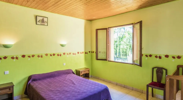 Modern Holiday Home in Salignac-Eyvigues with Swimming Pool, Buchen Sie Hotel Salignac-Eyvignes Frankreich