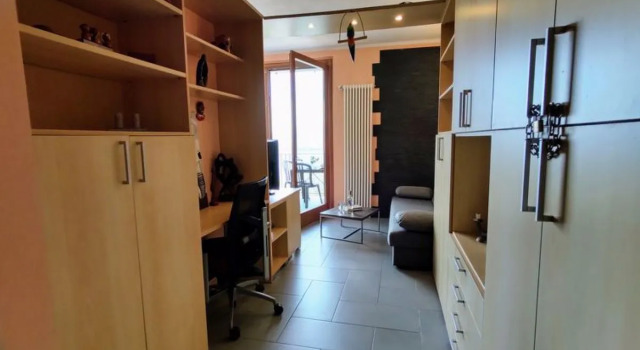 Bellavista - Monolocale 1.piano (GRV390), Prenota Hotel Hotel a Como con parcheggio, Parcheggio