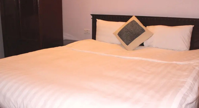 Sapa Stay Hotel, Забронировать Отель Шапа Лаокай, рядом с Рынок Сапа