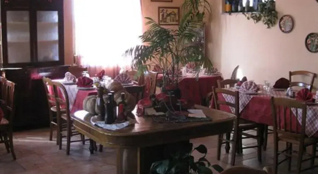 La Cassina Ed Steo, Buchen Sie Hotel Carrù Langhe