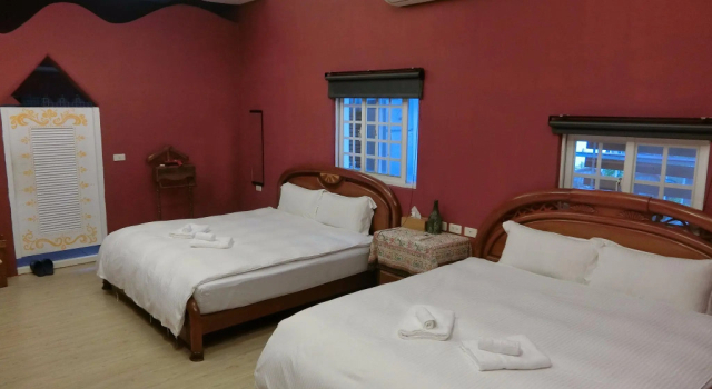 DreamButterfly Pet & Nature Hostel, Забронировать Хостел Хостелы Хенгчун, Хостел
