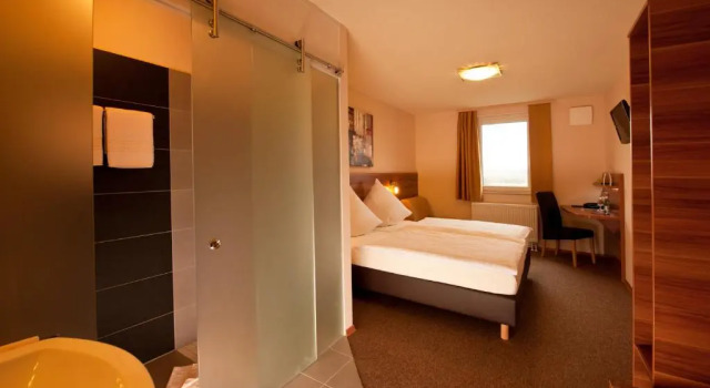 Standart oda Astay Hotel Greding