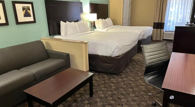Четырёхместный люкс Spark by Hilton Bluffton Hilton Head Island
